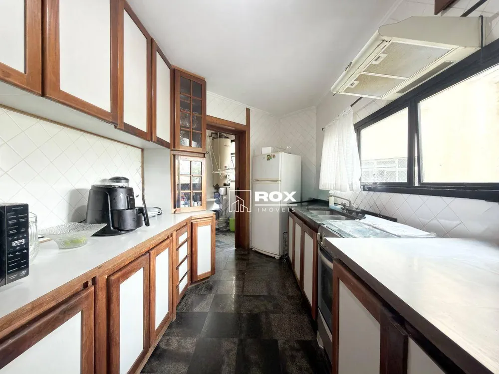 Apartamento, 3 quartos, 145 m² - Foto 2