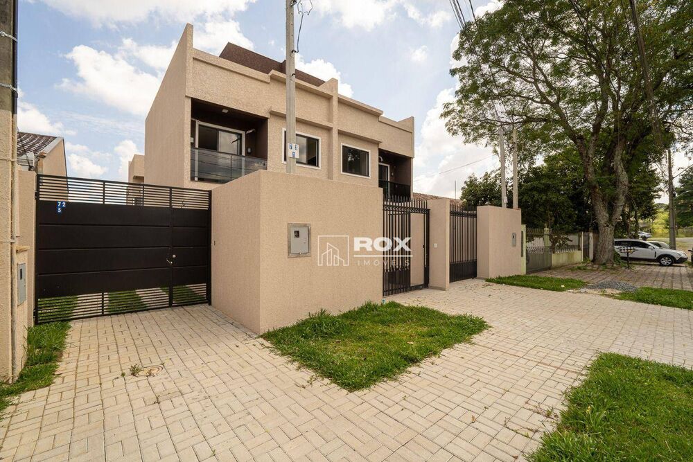 Sobrado à venda com 3 quartos, 138m² - Foto 1