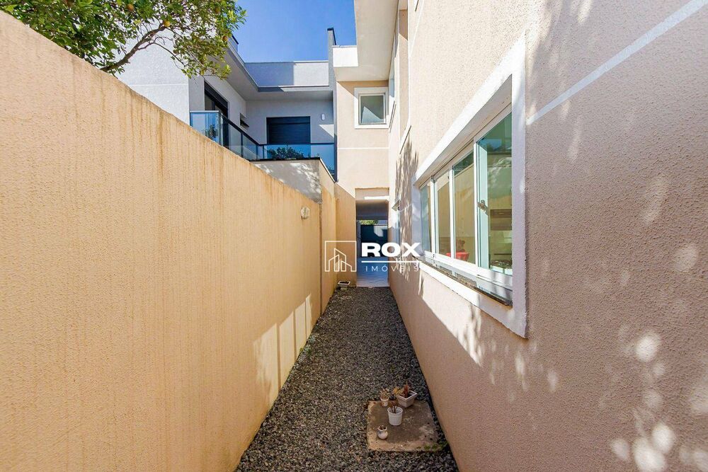 Casa para alugar com 4 quartos, 362m² - Foto 11