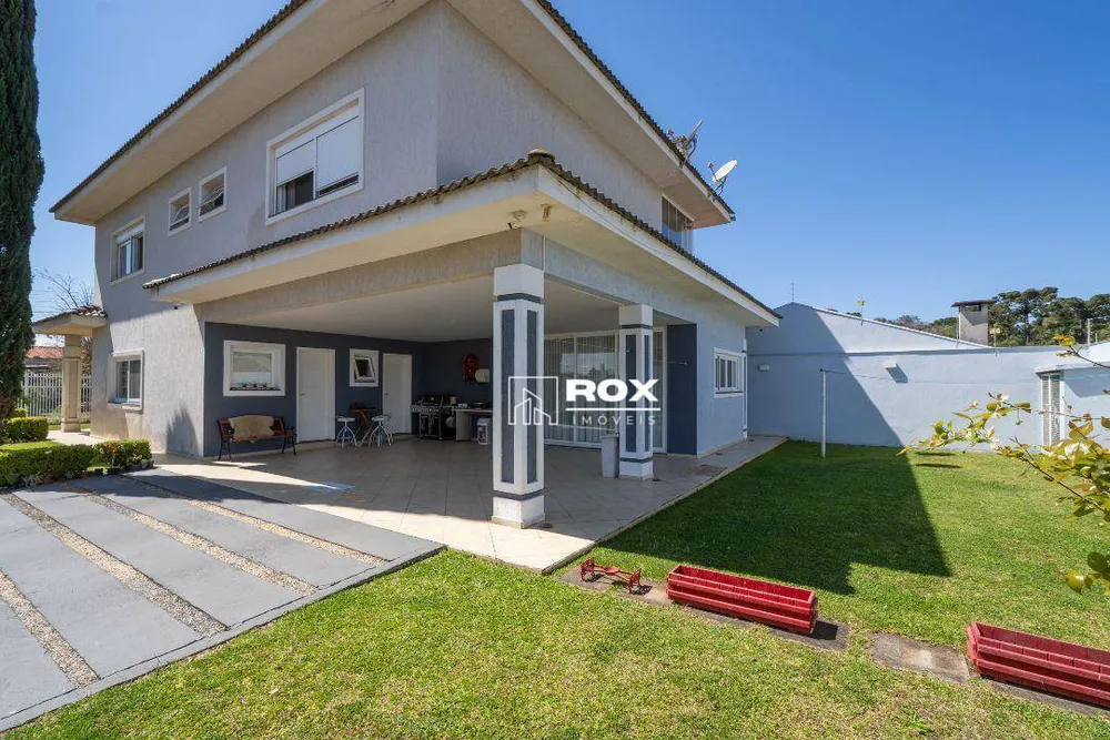 Casa, 3 quartos, 288 m² - Foto 1