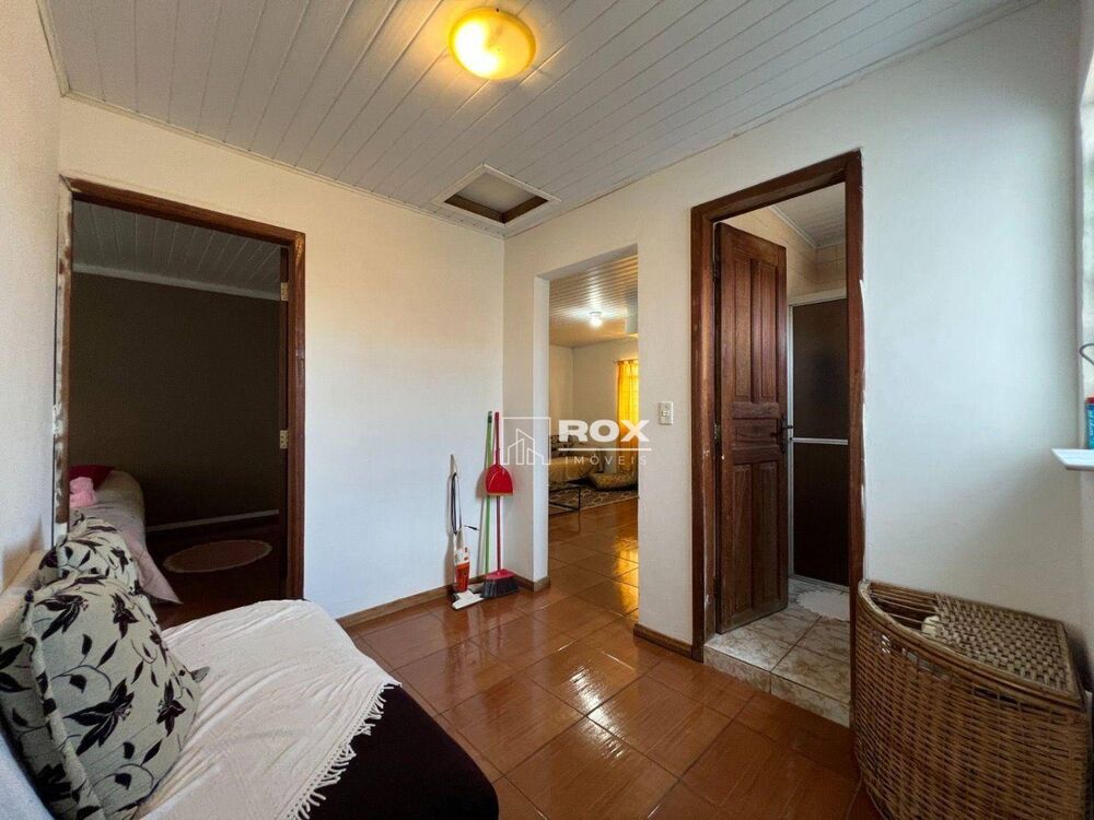Sobrado à venda com 4 quartos, 200m² - Foto 4