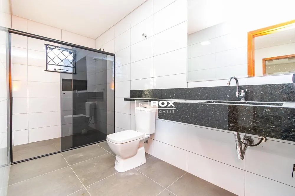 Casa, 3 quartos, 247 m² - Foto 2