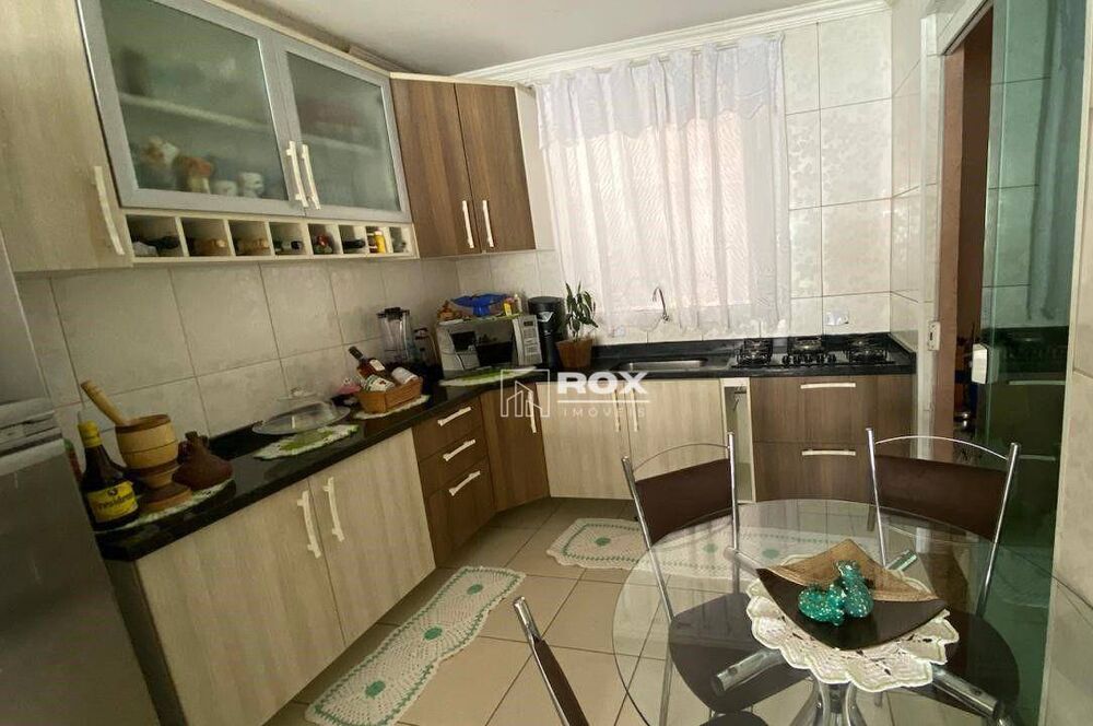 Sobrado à venda com 3 quartos, 122m² - Foto 4