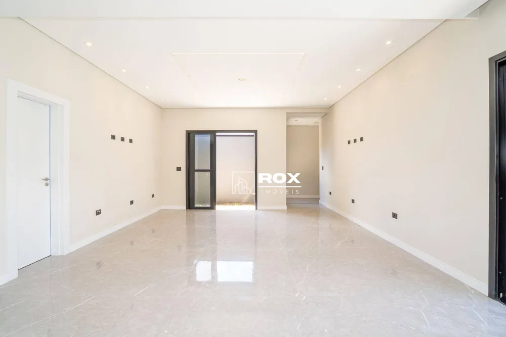 Casa, 3 quartos, 218 m² - Foto 4