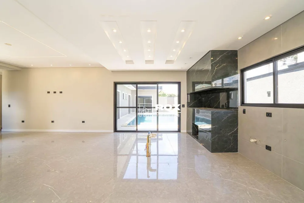 Casa, 3 quartos, 218 m² - Foto 3