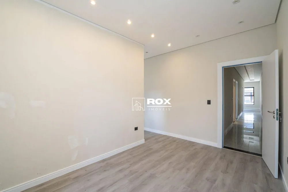 Casa, 3 quartos, 218 m² - Foto 9