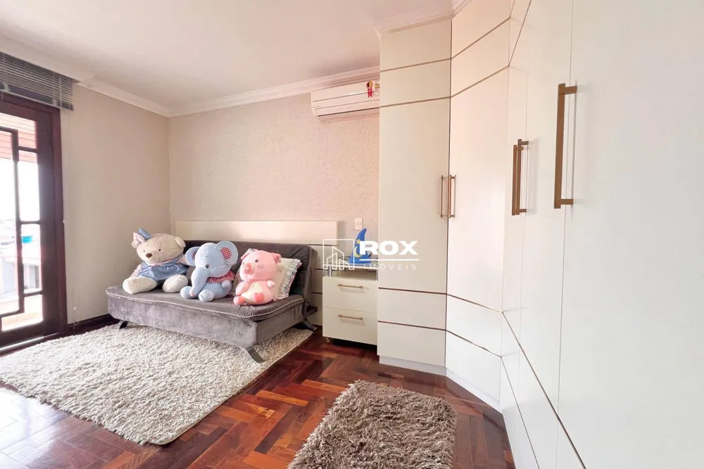 Casa, 4 quartos, 380 m² - Foto 8