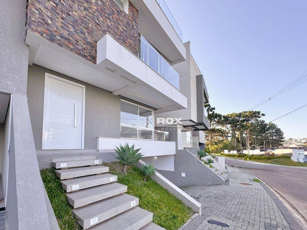 Casa de Condomínio à venda com 3 quartos, 214m² - Foto 1