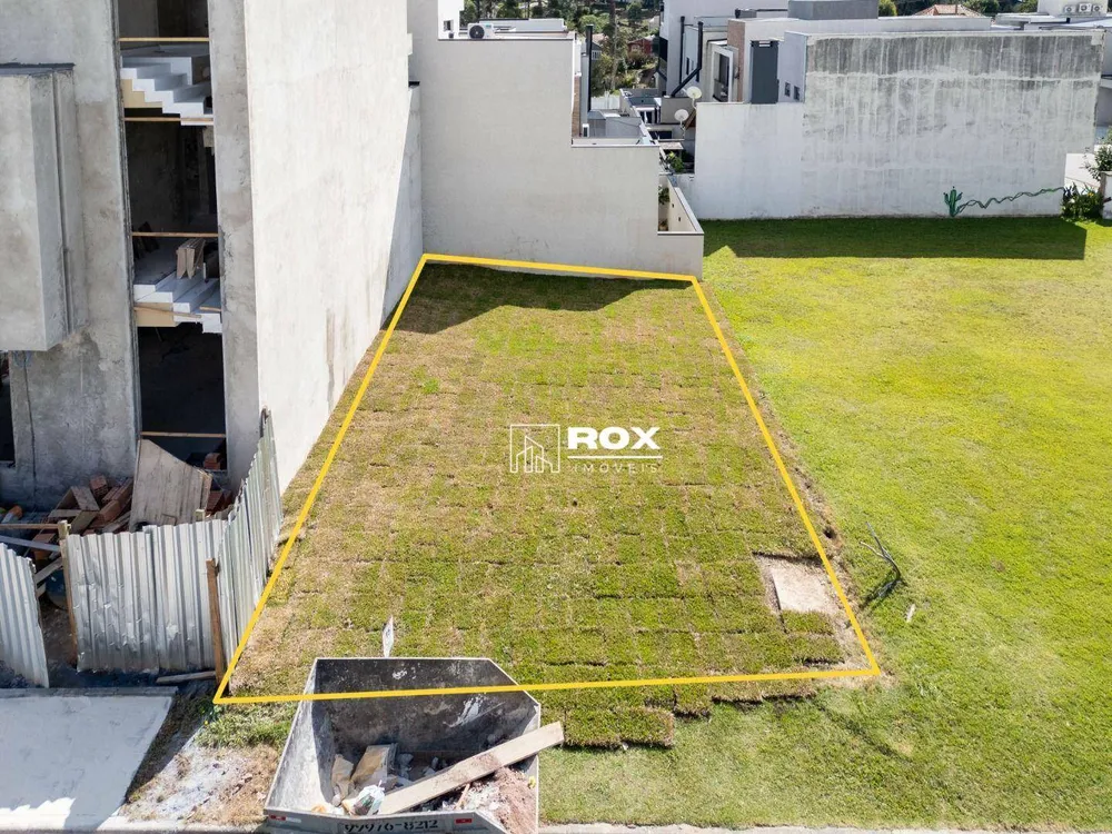 Loteamento e Condomínio, 222 m² - Foto 1