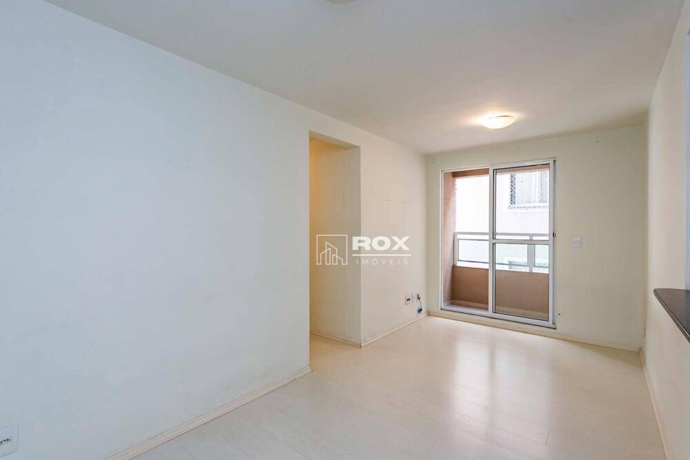 Apartamento à venda com 3 quartos, 62m² - Foto 2