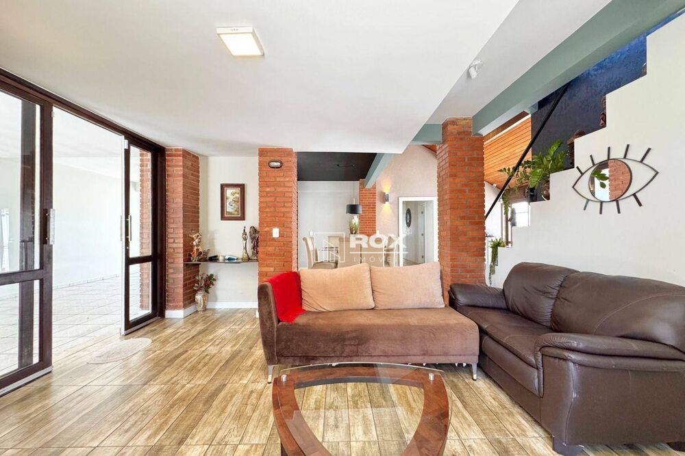 Casa, 3 quartos, 340 m² - Foto 3