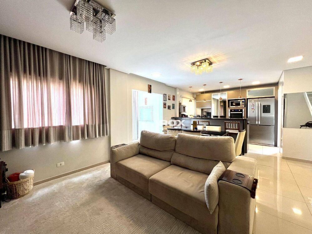 Cobertura à venda com 2 quartos, 197m² - Foto 4