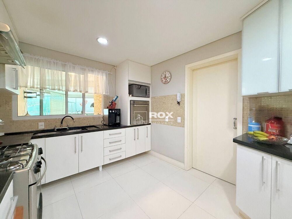 Casa de Condomínio à venda com 3 quartos, 200m² - Foto 17