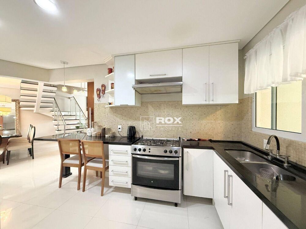 Casa de Condomínio à venda com 3 quartos, 200m² - Foto 15