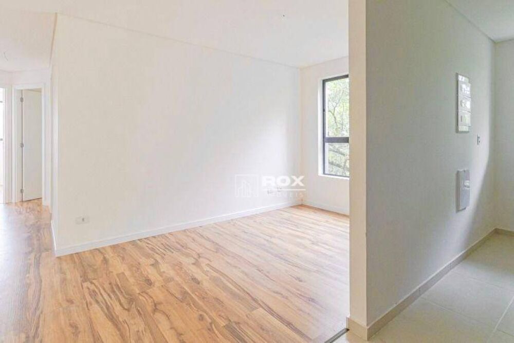 Apartamento à venda com 3 quartos, 71m² - Foto 2