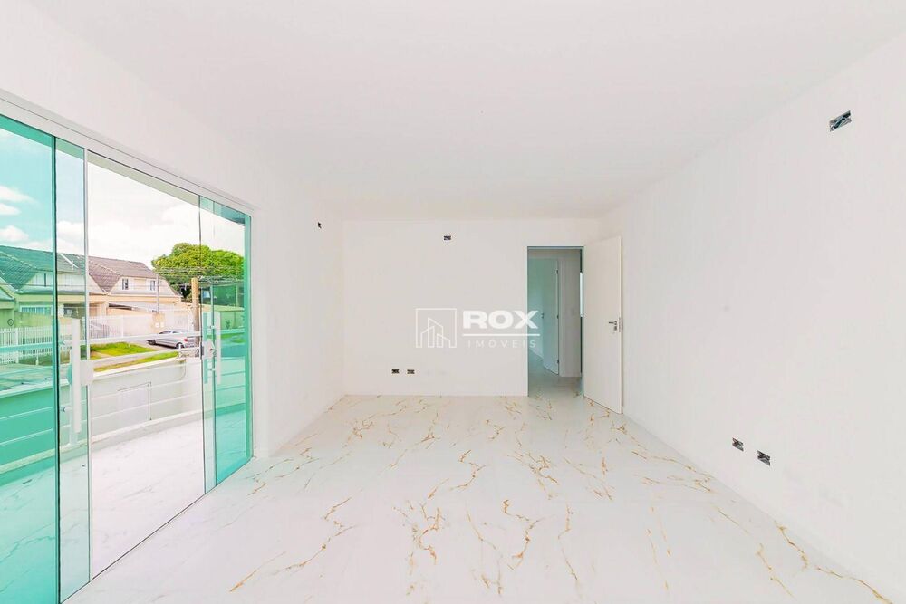 Casa à venda com 5 quartos, 280m² - Foto 12