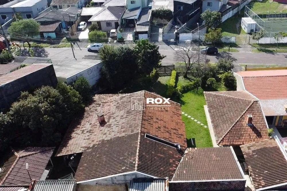 Casa, 5 quartos, 257 m² - Foto 2