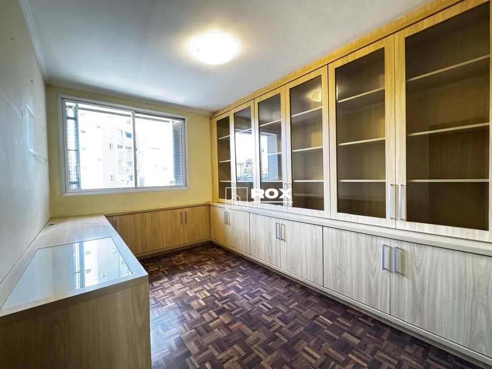 Apartamento, 3 quartos, 215 m² - Foto 10