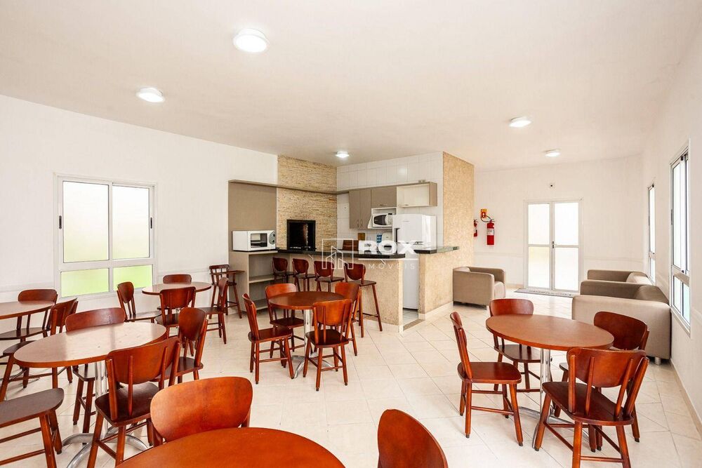 Apartamento à venda com 2 quartos, 55m² - Foto 31