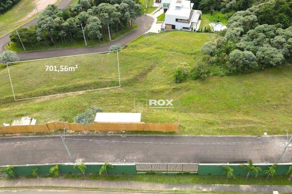 Loteamento e Condomínio, 701 m² - Foto 1