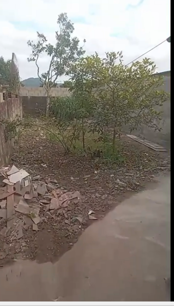 Casa à venda com 1 quarto, 100m² - Foto 3