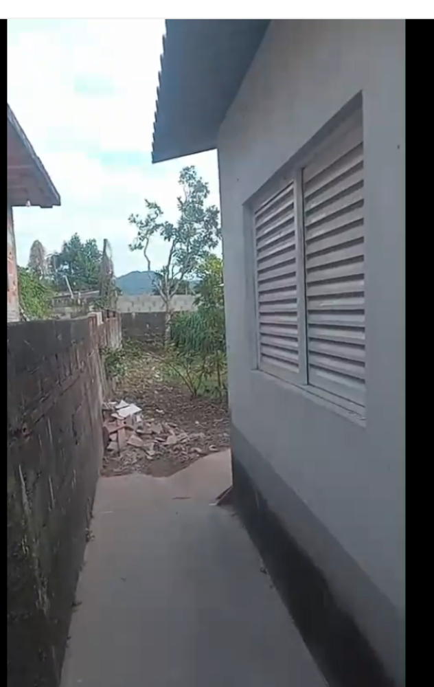 Casa à venda com 1 quarto, 100m² - Foto 9