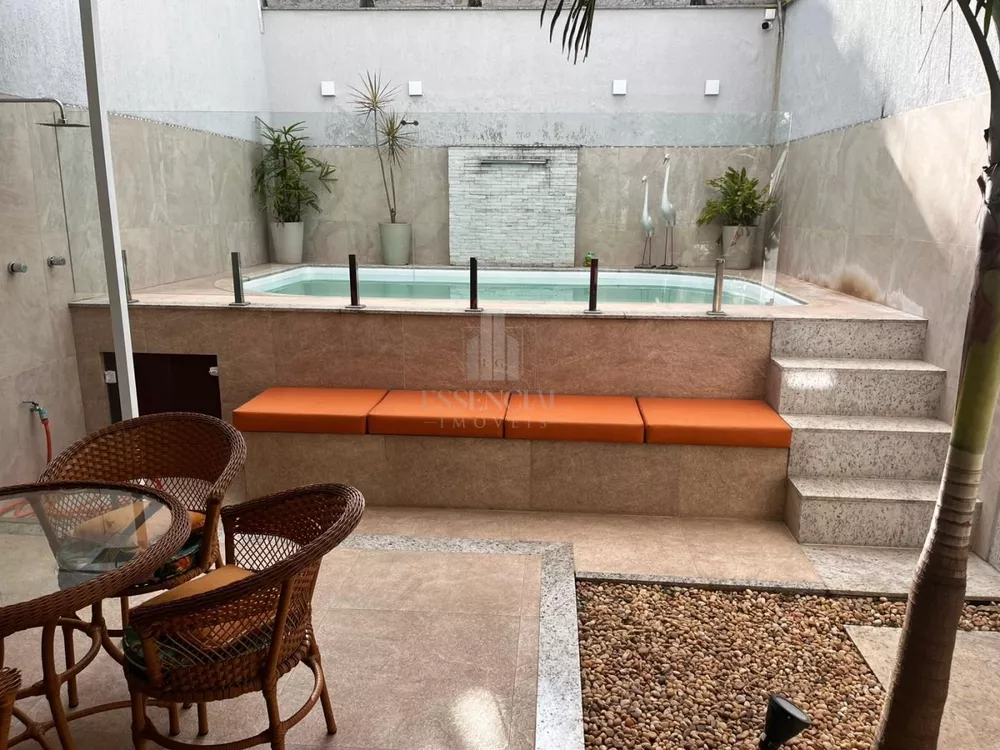 Casa, 3 quartos - Foto 1