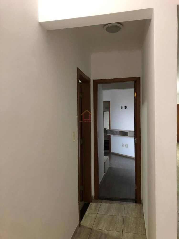 Apartamento para alugar com 3 quartos, 150m² - Foto 8