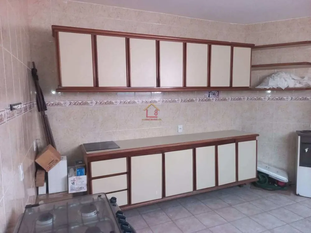 Casa, 3 quartos, 153 m² - Foto 2
