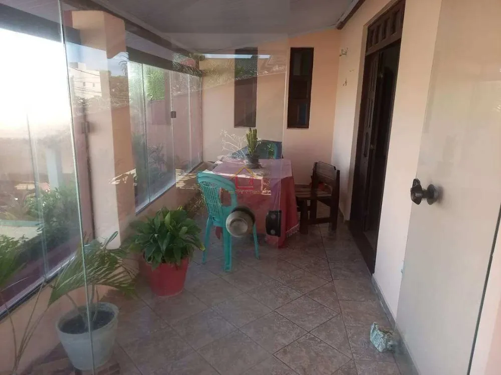Casa, 3 quartos, 153 m² - Foto 4