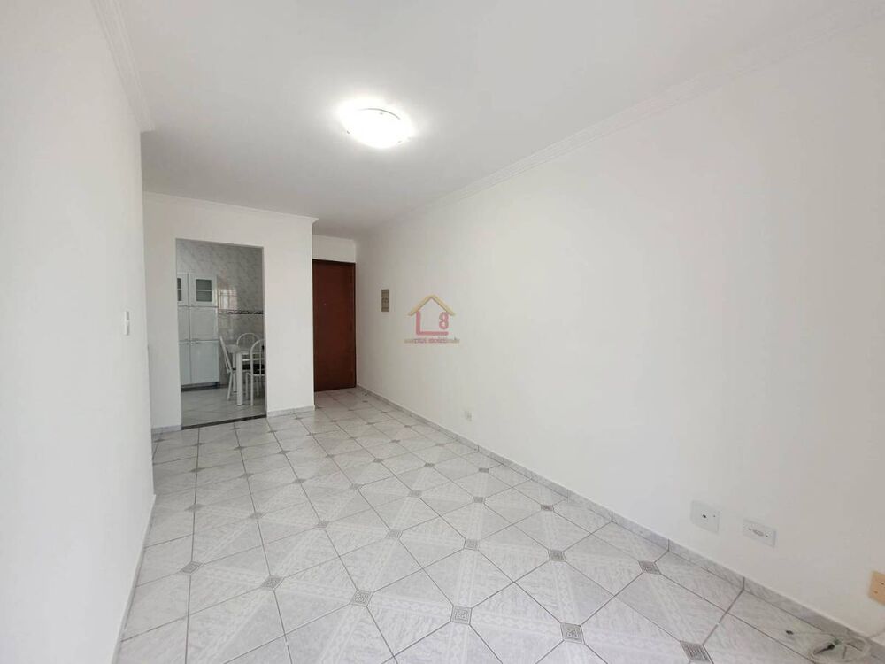 Apartamento para alugar com 2 quartos, 75m² - Foto 5