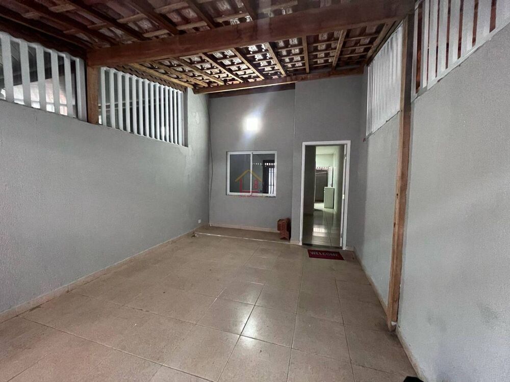 Casa, 3 quartos, 82 m² - Foto 2