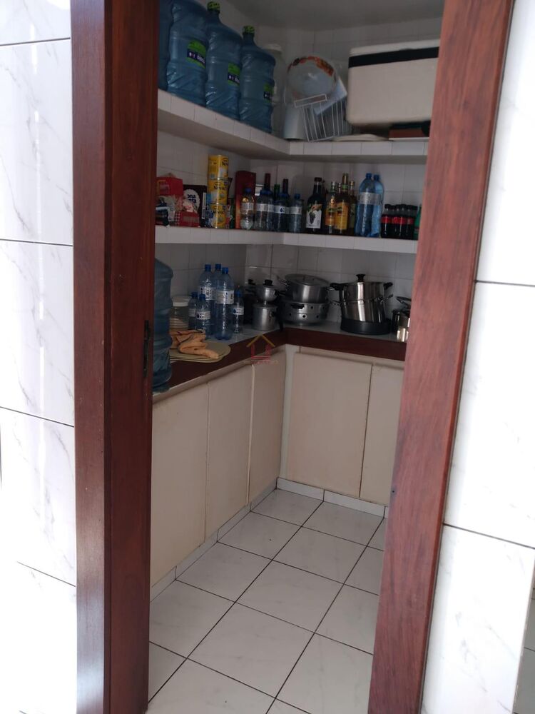 Casa de Condomínio à venda com 4 quartos, 366m² - Foto 8