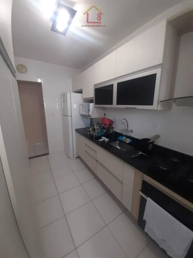 Apartamento à venda com 2 quartos, 77m² - Foto 7