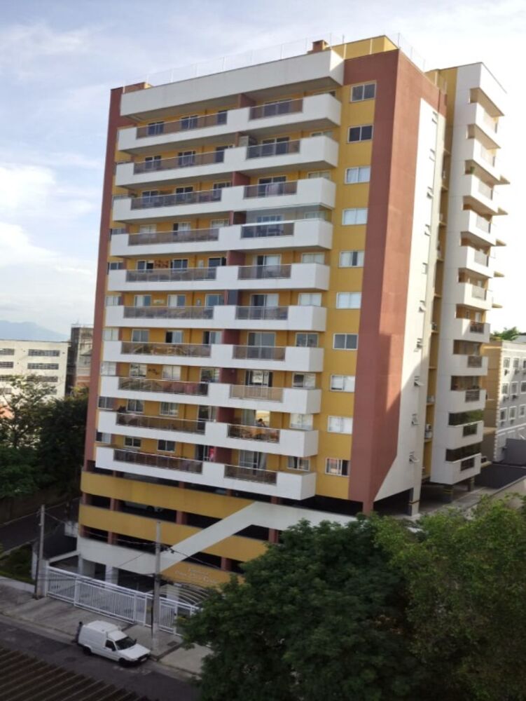 Apartamento à venda e aluguel com 3 quartos, 82m² - Foto 2