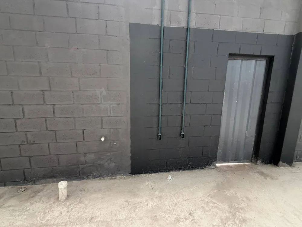 Sala-Conjunto, 1200 m² - Foto 7