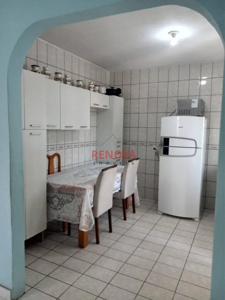 Sobrado, 2 quartos, 6000 m² - Foto 4