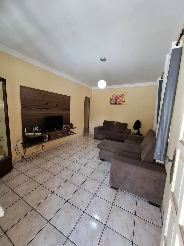 Casa, 3 quartos, 188 m² - Foto 3