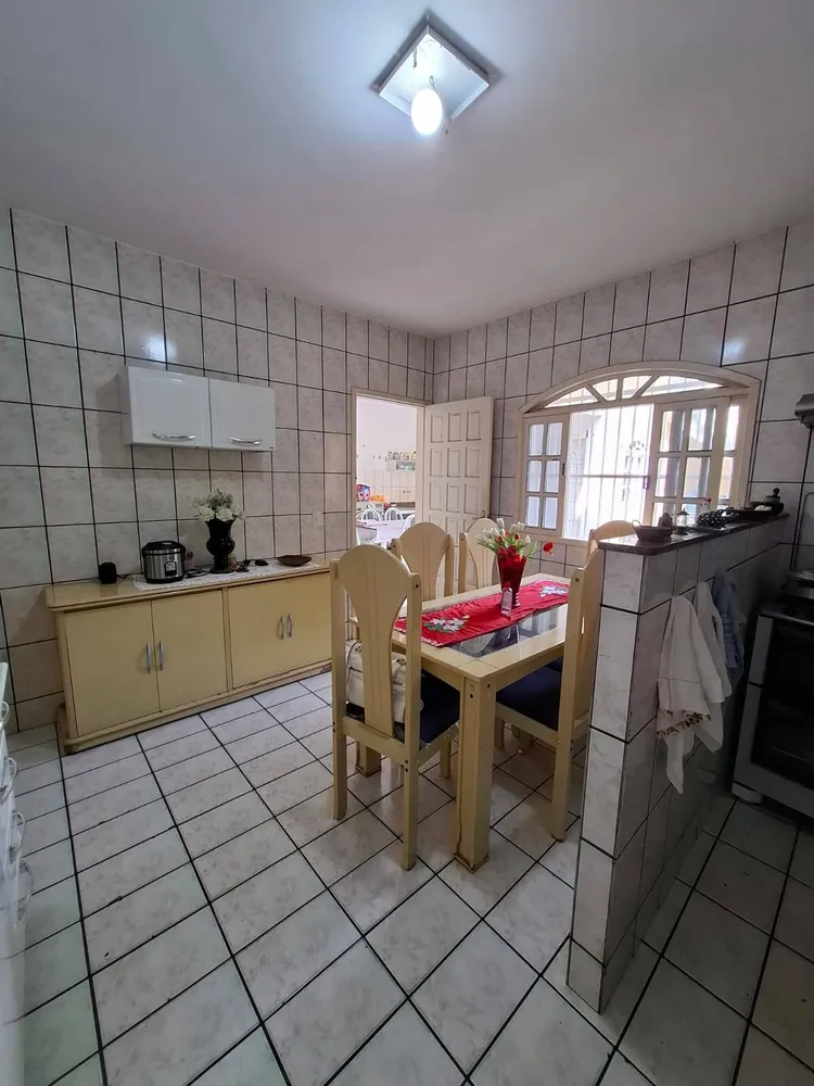 Casa, 3 quartos, 188 m² - Foto 10