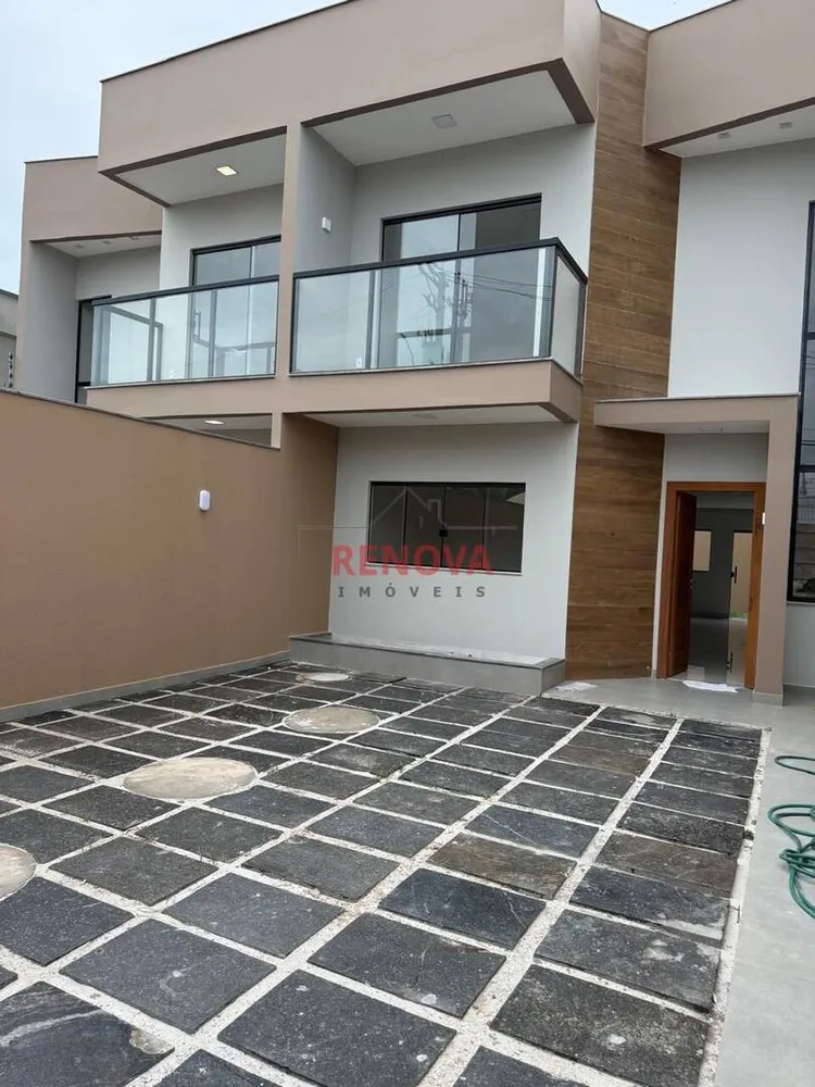 Casa, 3 quartos, 107 m² - Foto 1