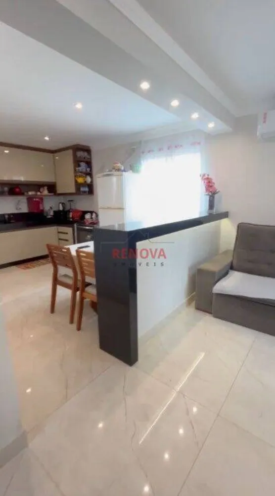 Casa, 4 quartos, 30000 m² - Foto 2