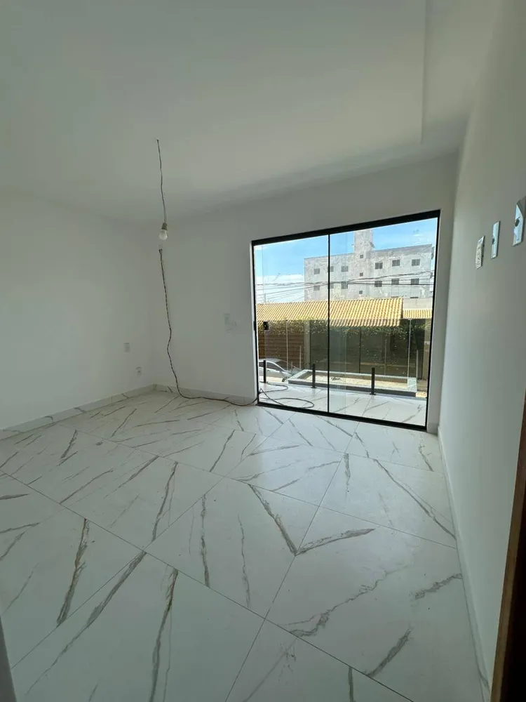 Casa, 3 quartos, 117 m² - Foto 2