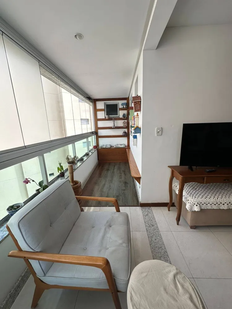Apartamento, 3 quartos, 212 m² - Foto 2