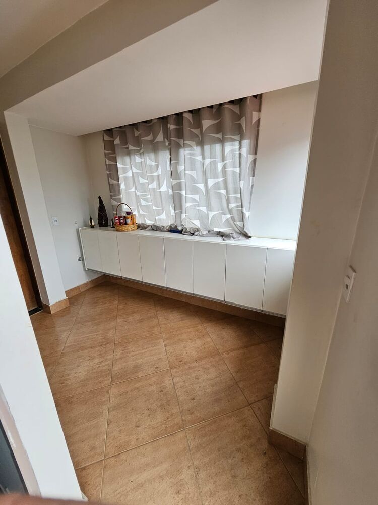 Casa à venda com 4 quartos, 360m² - Foto 14