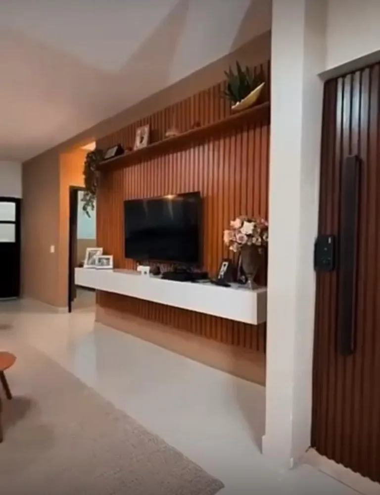 Casa, 3 quartos, 250 m² - Foto 1