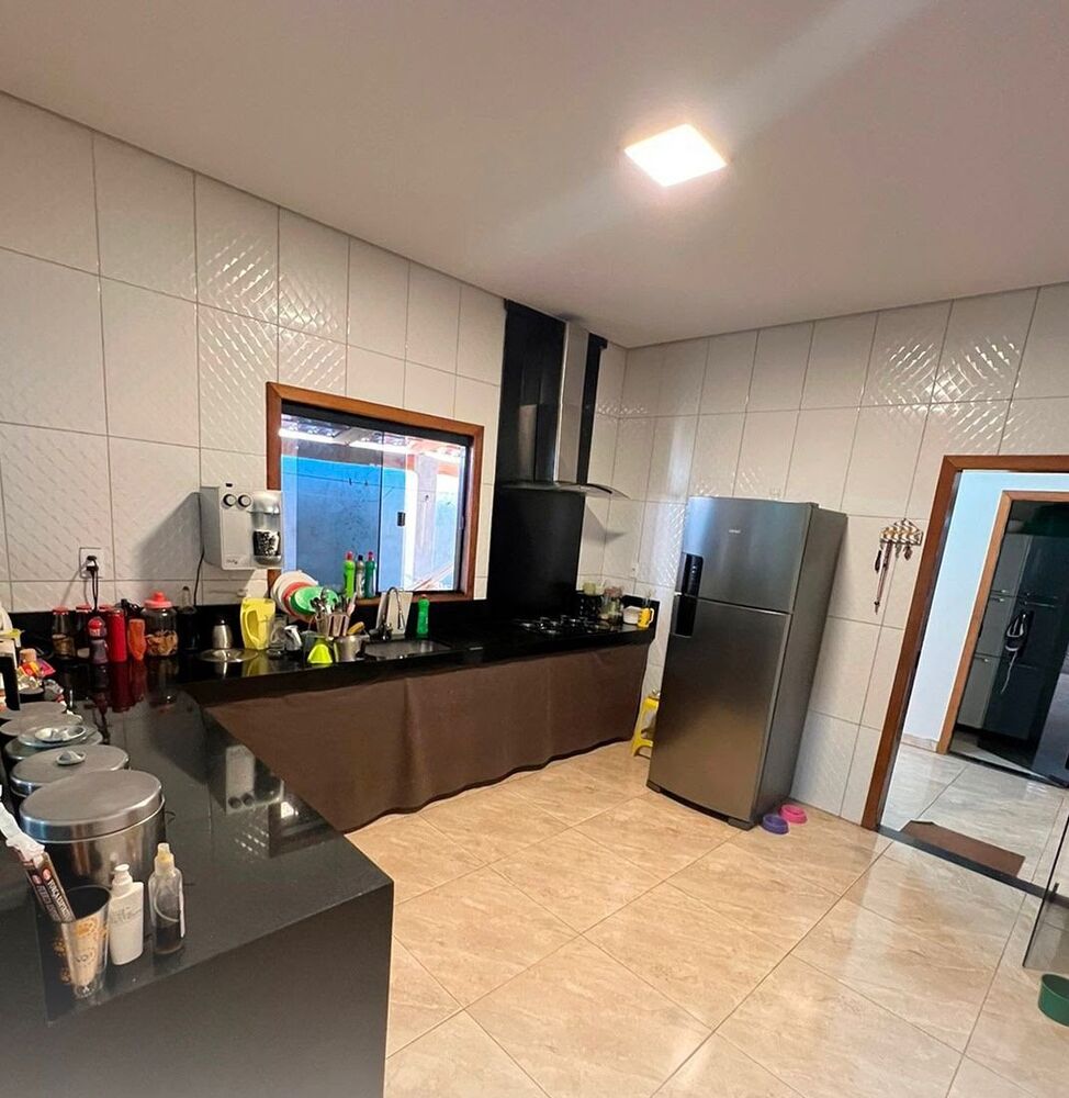 Casa à venda com 3 quartos, 360m² - Foto 13