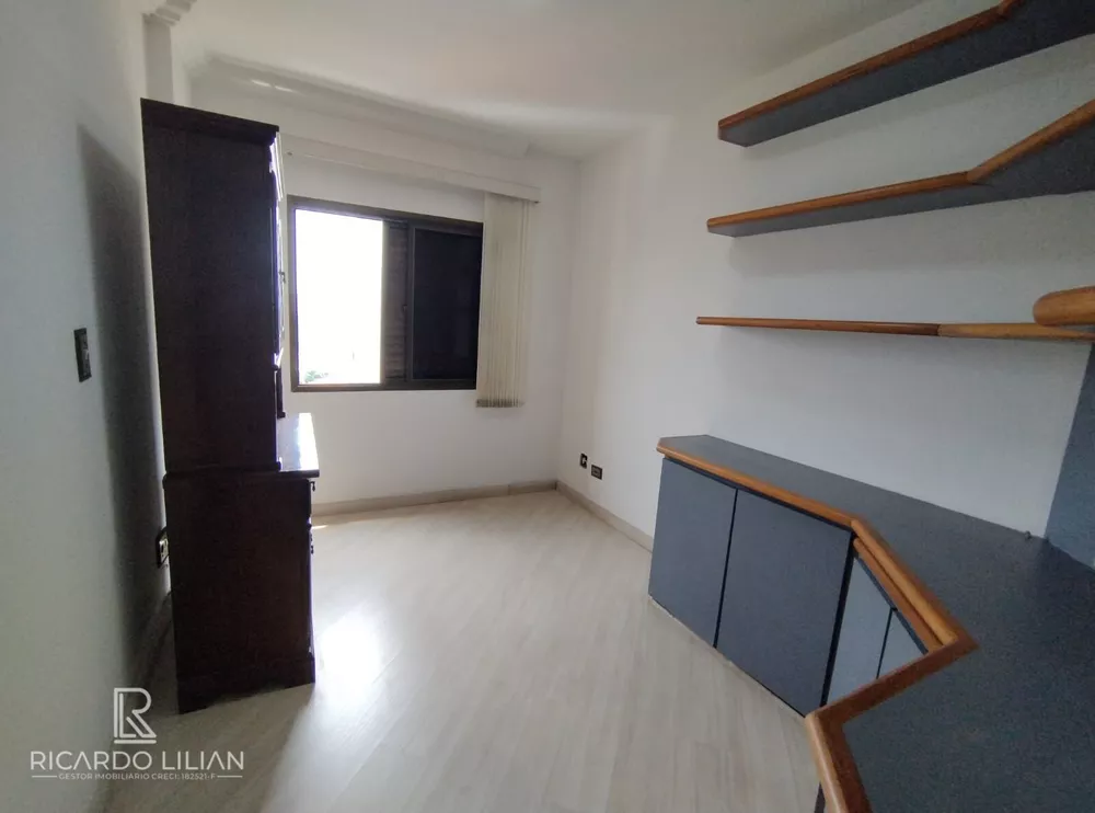 Apartamento à venda com 3 quartos, 133m² - Foto 5