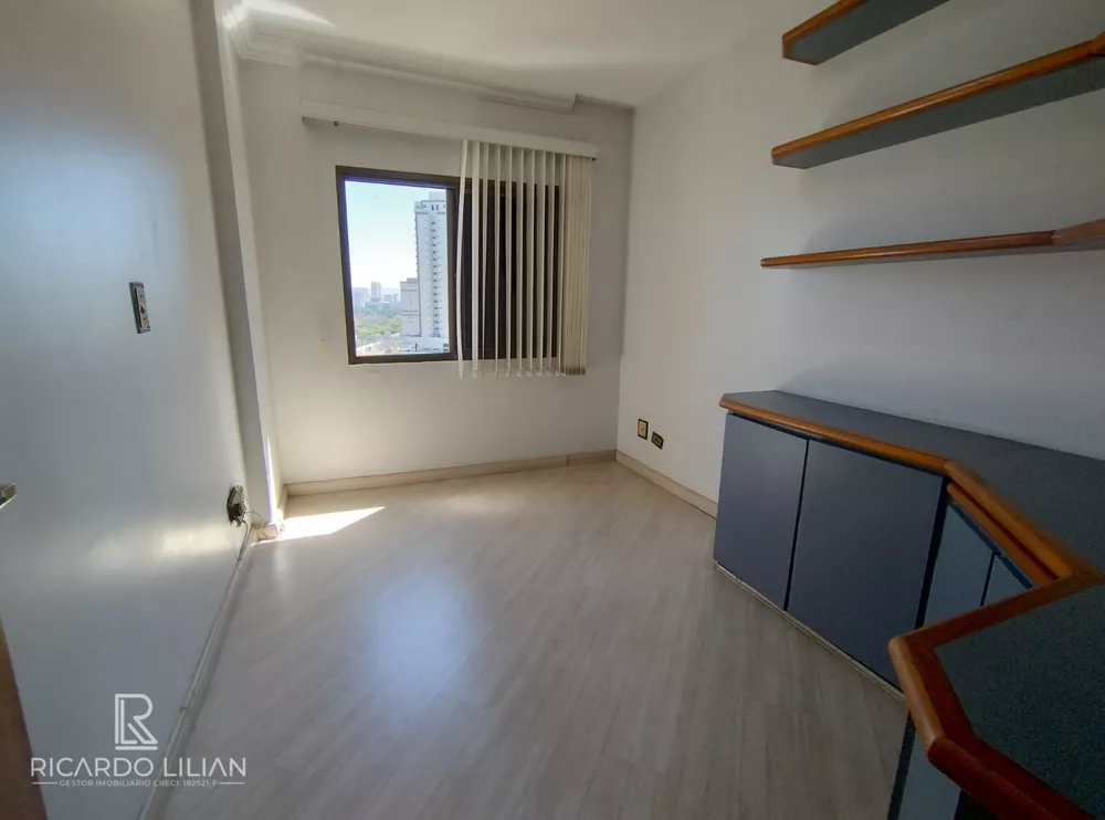 Apartamento à venda com 3 quartos, 133m² - Foto 4