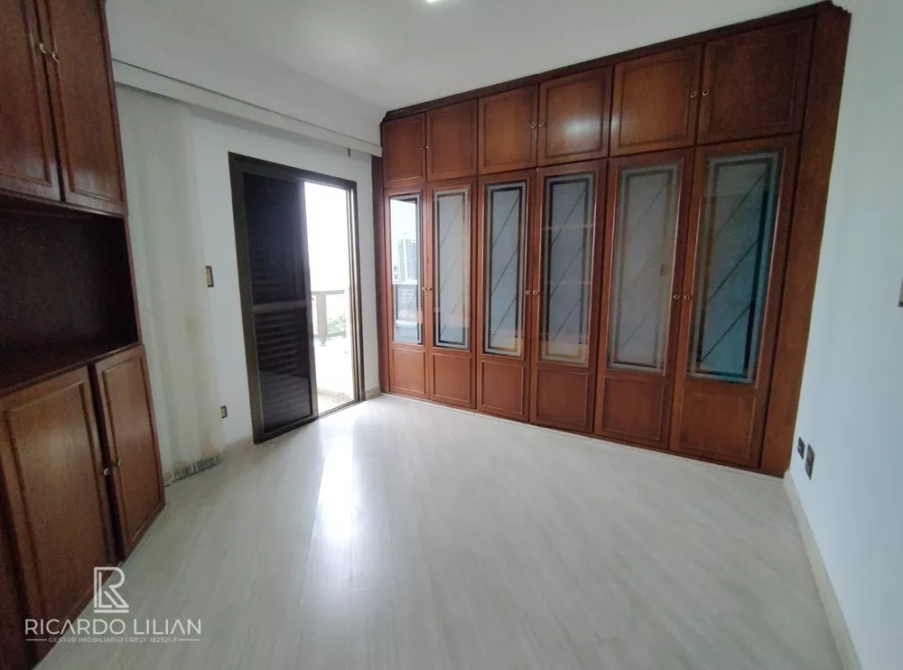 Apartamento à venda com 3 quartos, 133m² - Foto 7