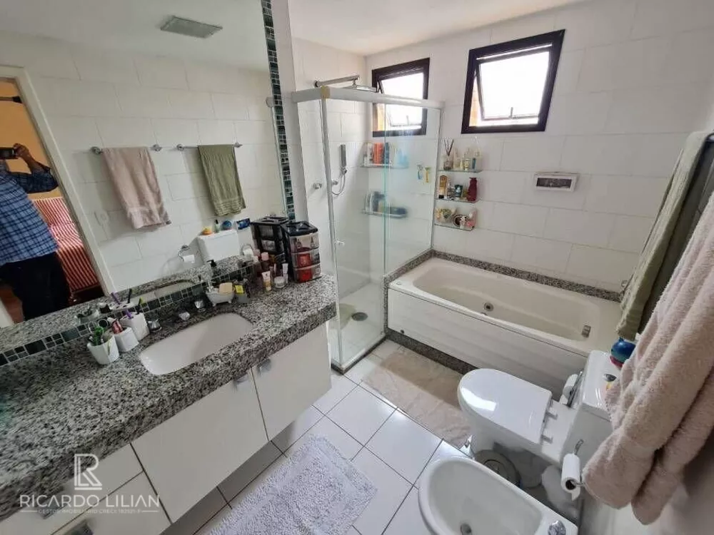 Apartamento à venda com 3 quartos, 178m² - Foto 16